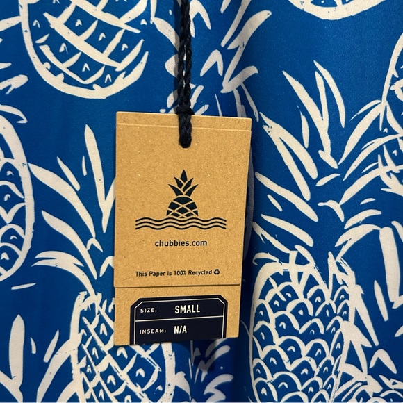 Chubbies Thigh Napple Polo Men’s Small – All-Over Pineapple Print – Stretch –NWT - Picture 3 of 5